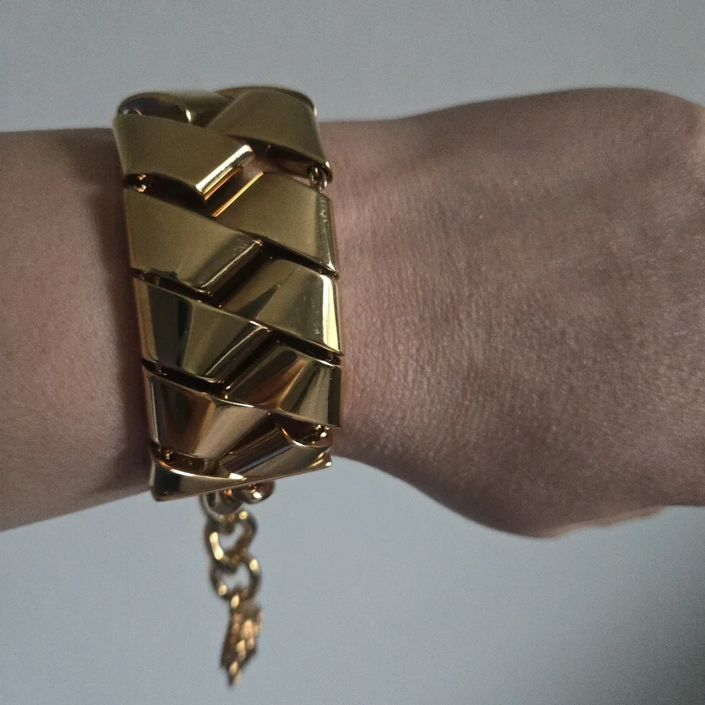 Authentic Versace Medusa Bond Bracelet LIKE NEW